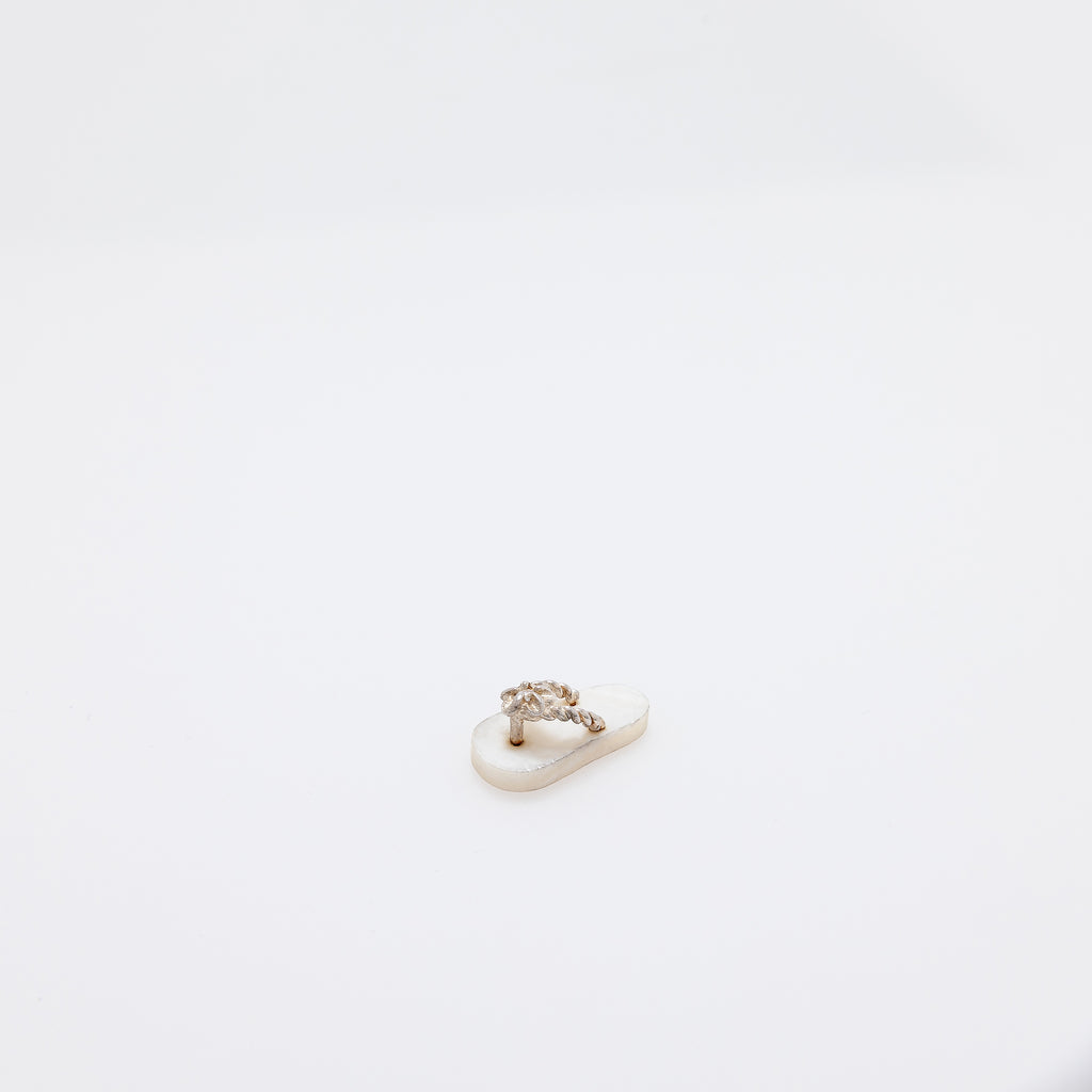 White Shell CZ Plumeria Slippah