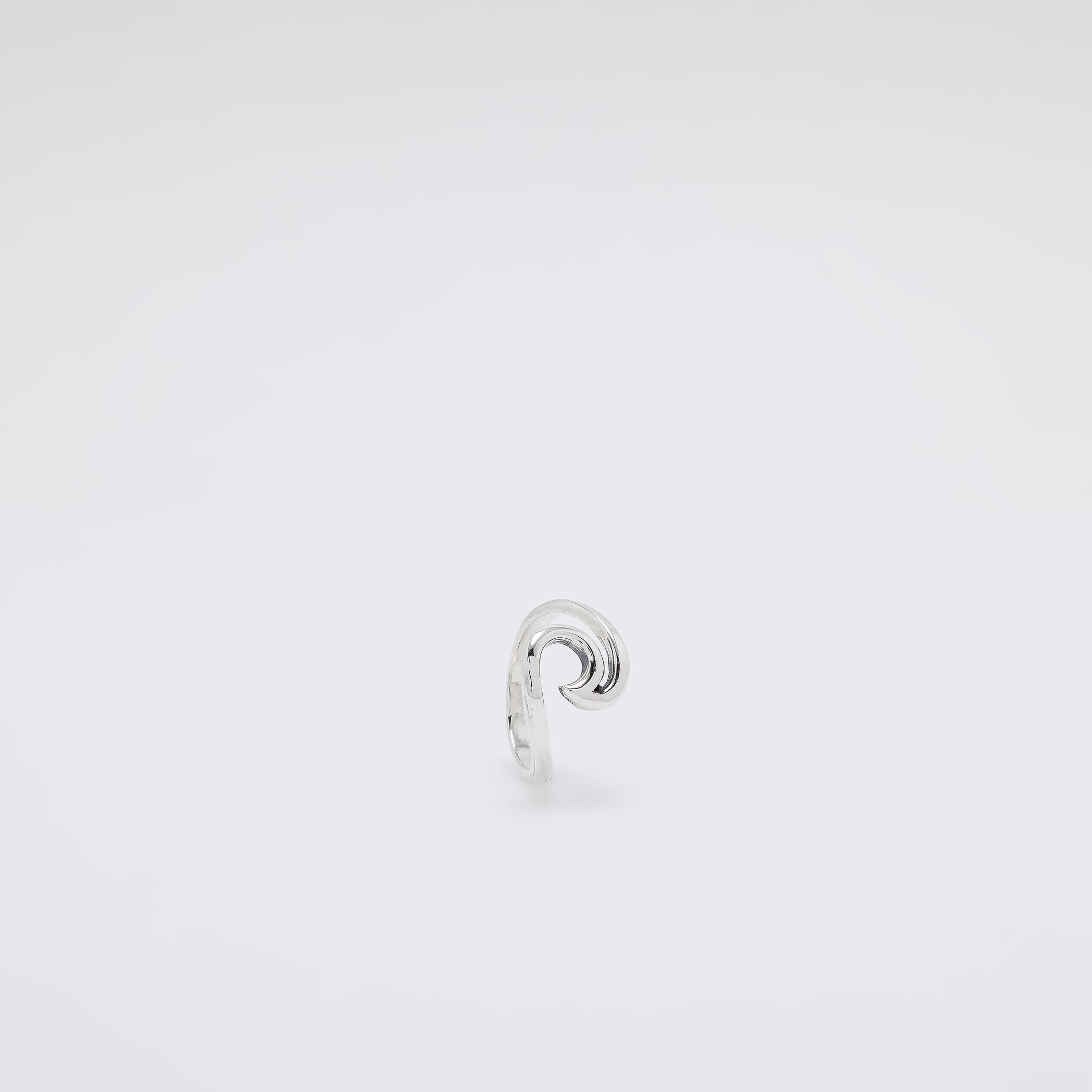 Silhouette Wave Ring [Size 5.5, 7, 8 +9]