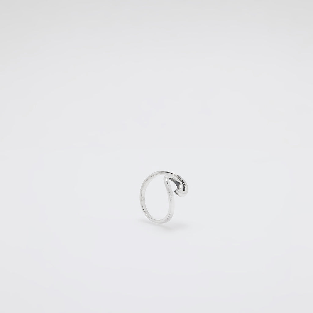 Silhouette Wave Ring [Size 5.5, 7, 8 +9]