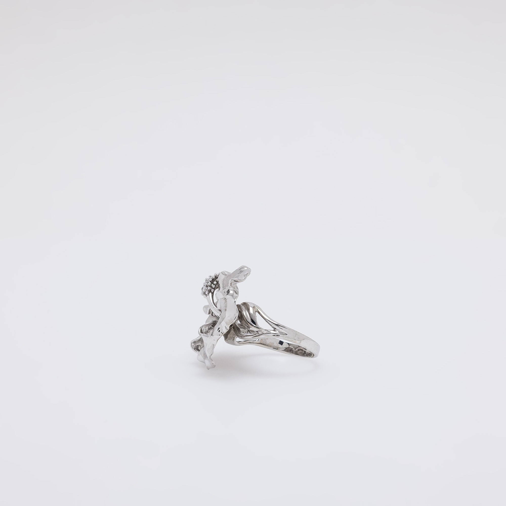 XL Hibiscus Ring [Size 6.5]