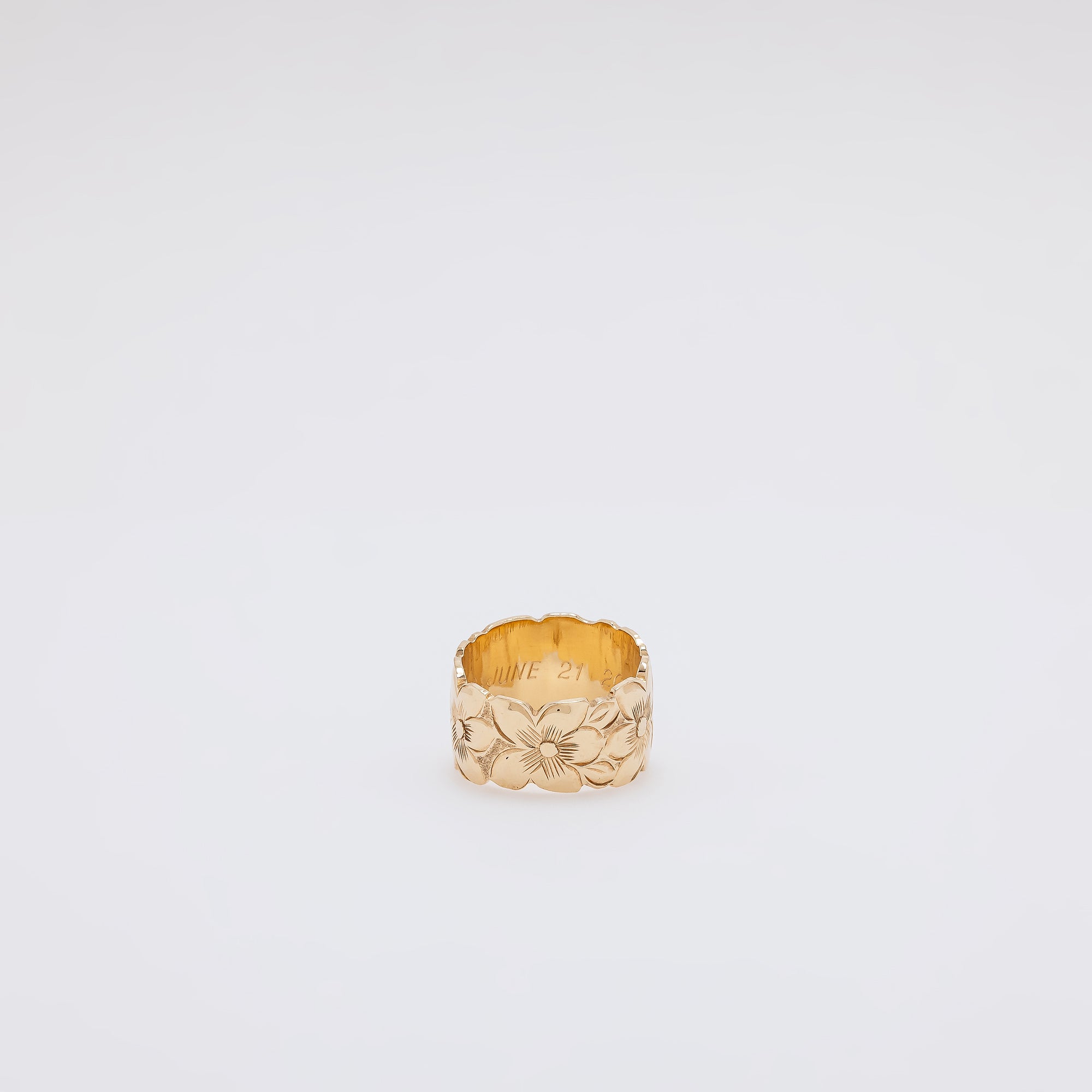 Chunky Carved KUUIPO with Three Engraved Plumerias [Size 8]