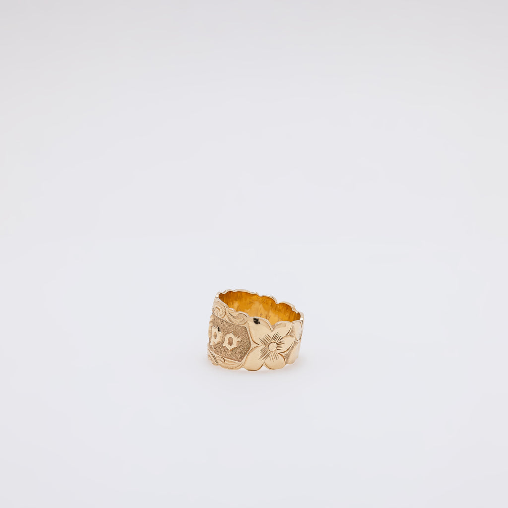 Chunky Carved KUUIPO with Three Engraved Plumerias [Size 8]