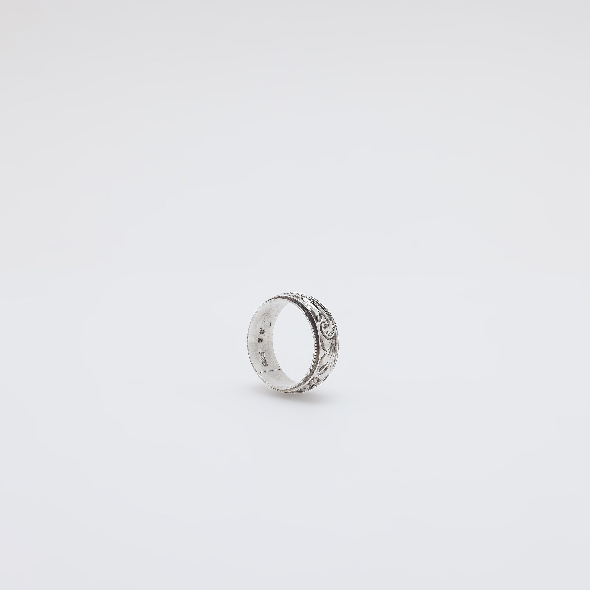 Borderline Scroll Ring [Size 7]