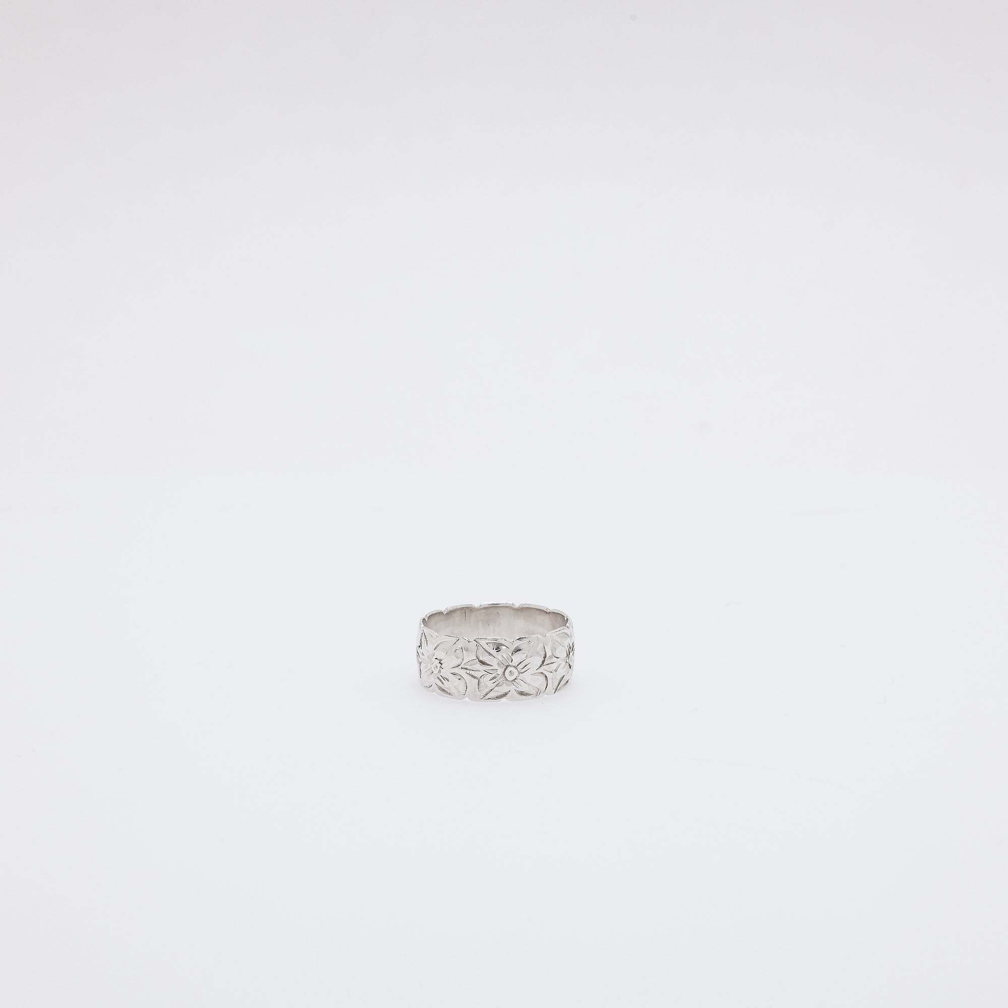 360 Plumeria Ring [Size 5.75]