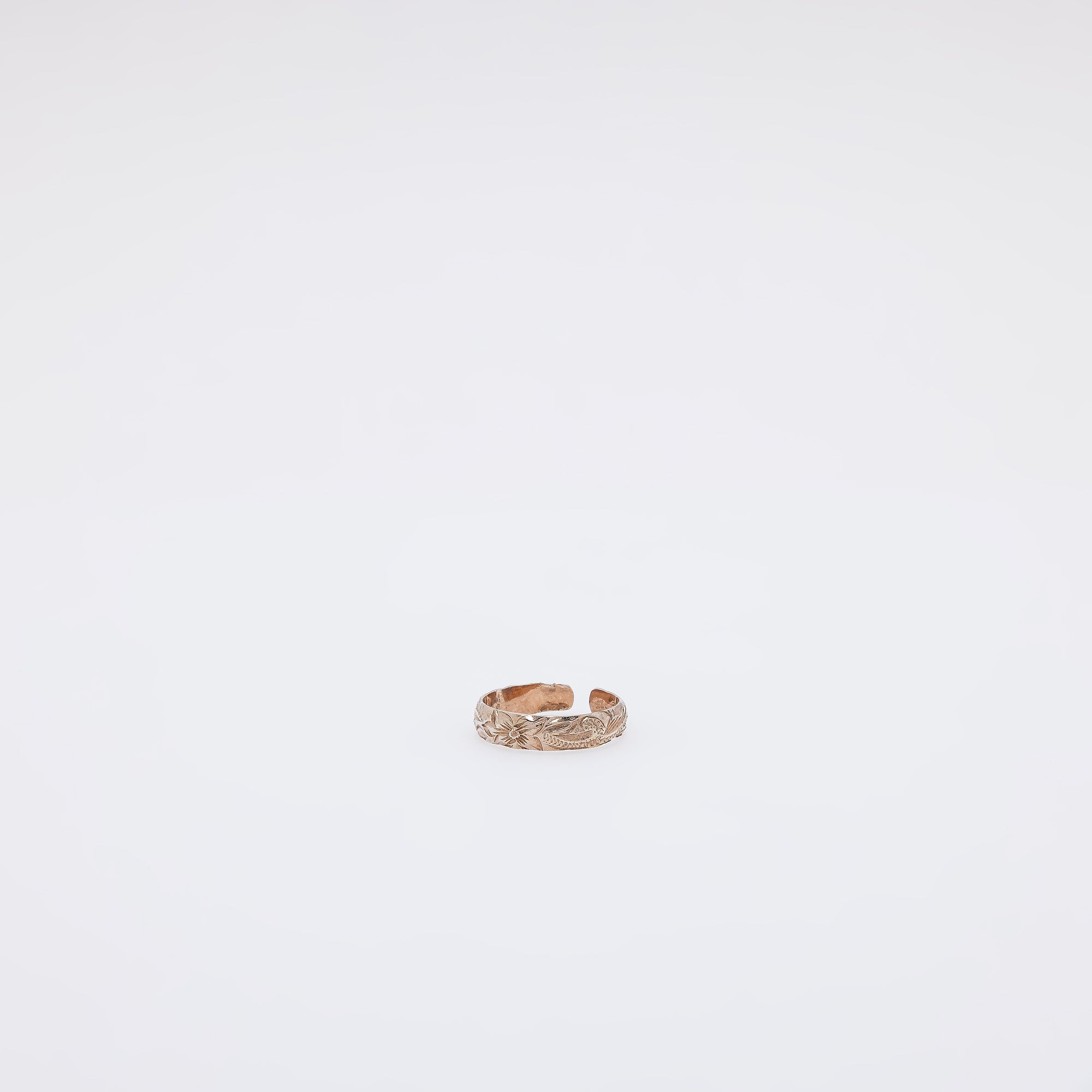 Single Plumeria Hawaiian Heirloom Toe Ring - Band Style