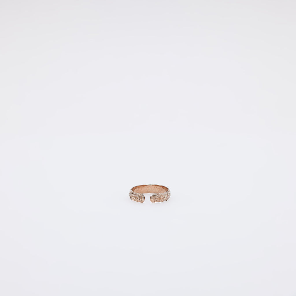 Single Plumeria Hawaiian Heirloom Toe Ring - Band Style