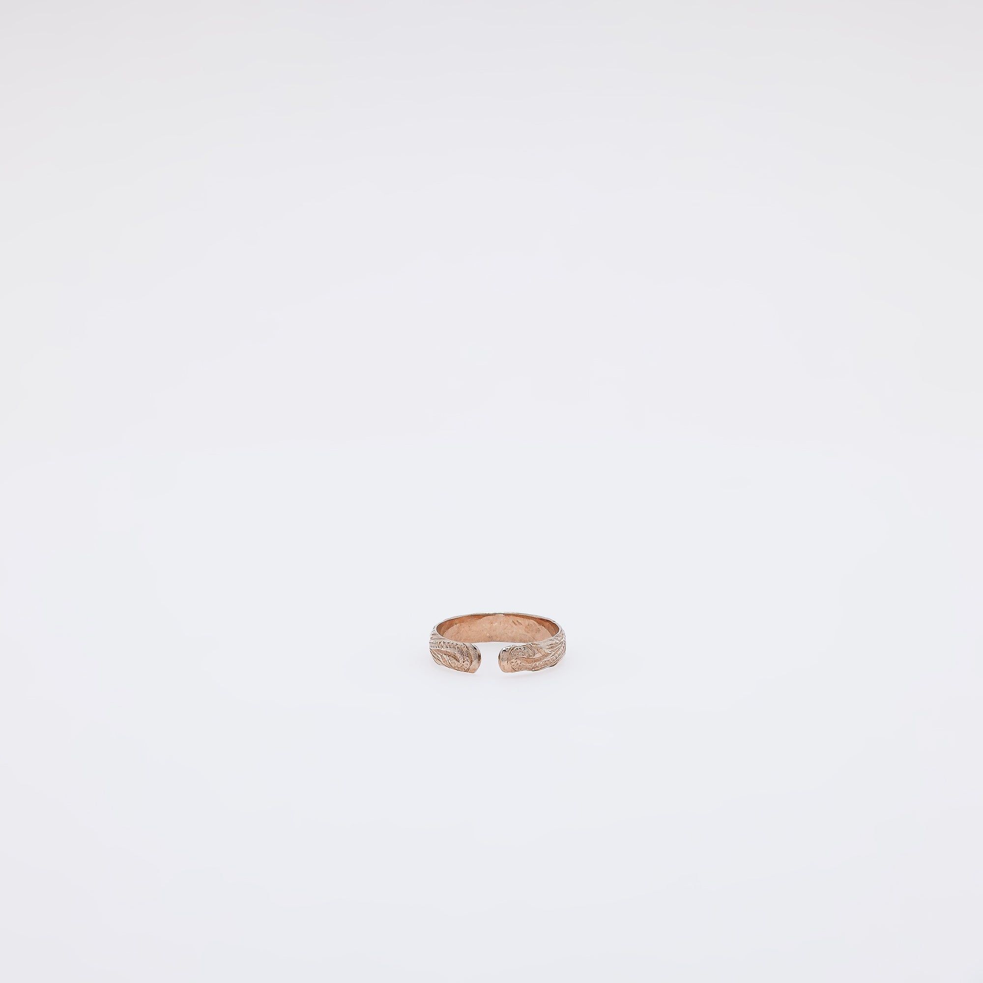 Single Plumeria Hawaiian Heirloom Toe Ring - Band Style