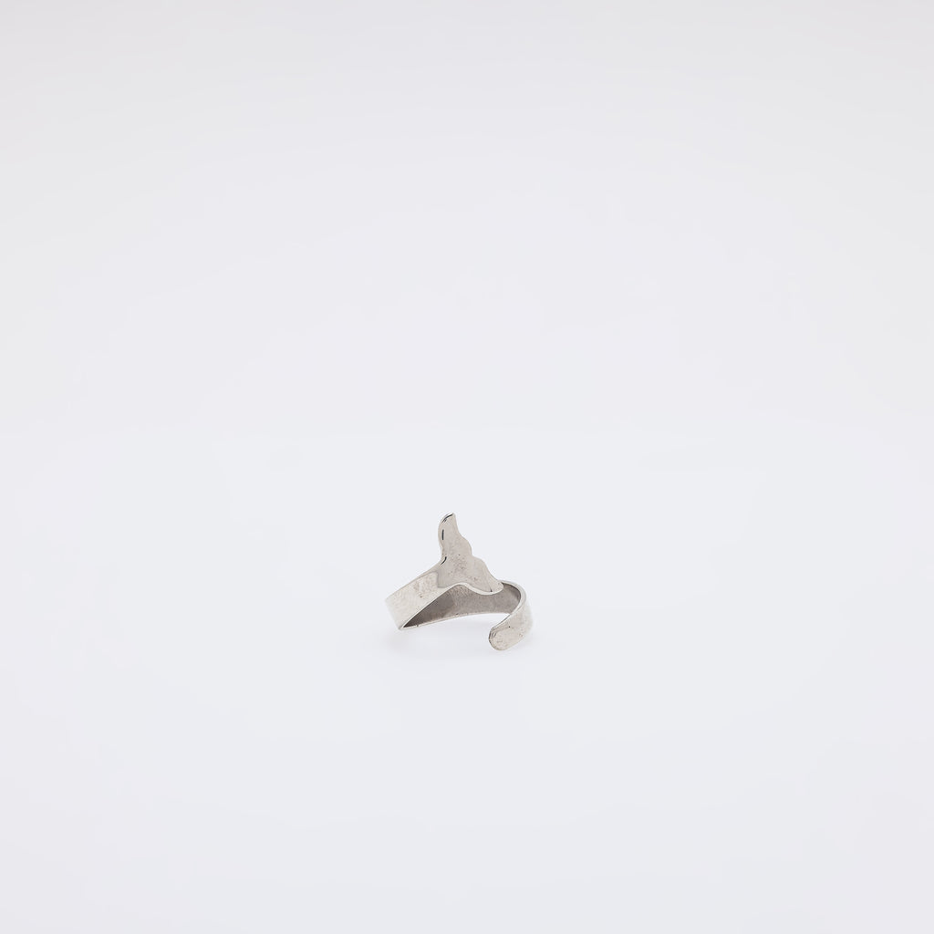 Whale Tail Toe Ring