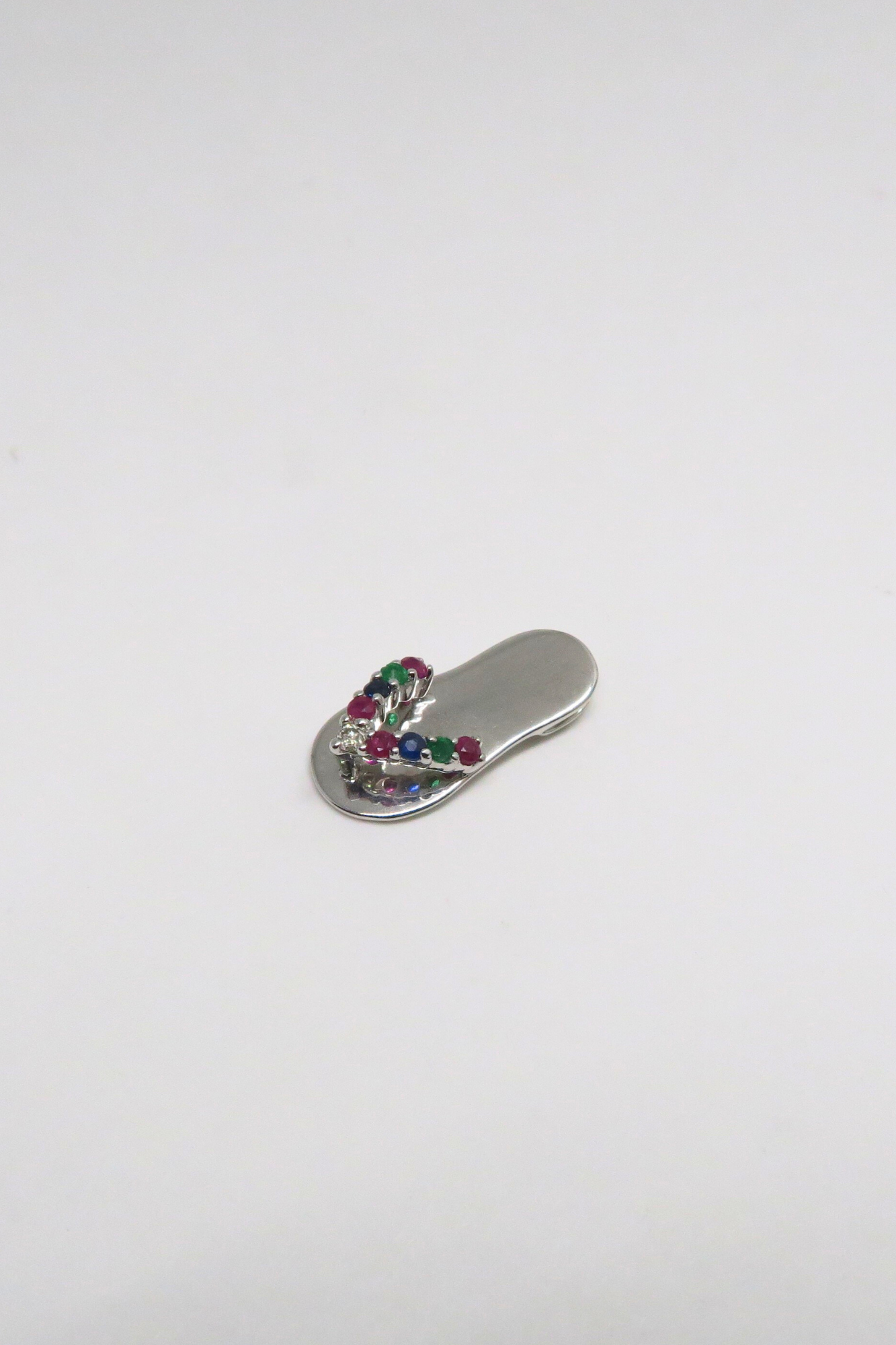 Multicolor Stone Slippah in White Gold