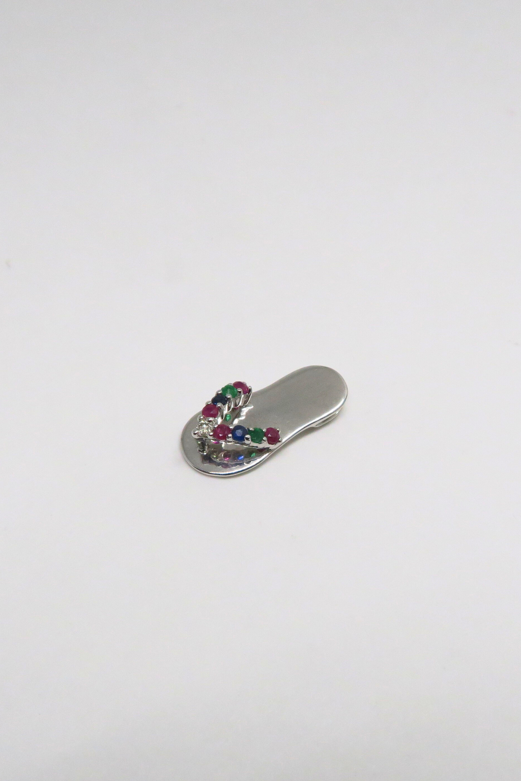 Multicolor Stone Slippah in White Gold