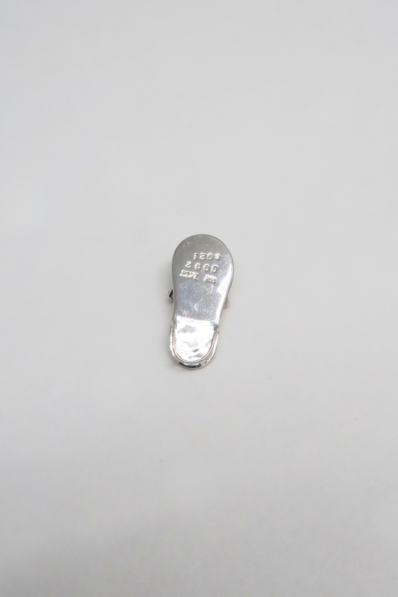 Multicolor Stone Slippah in White Gold