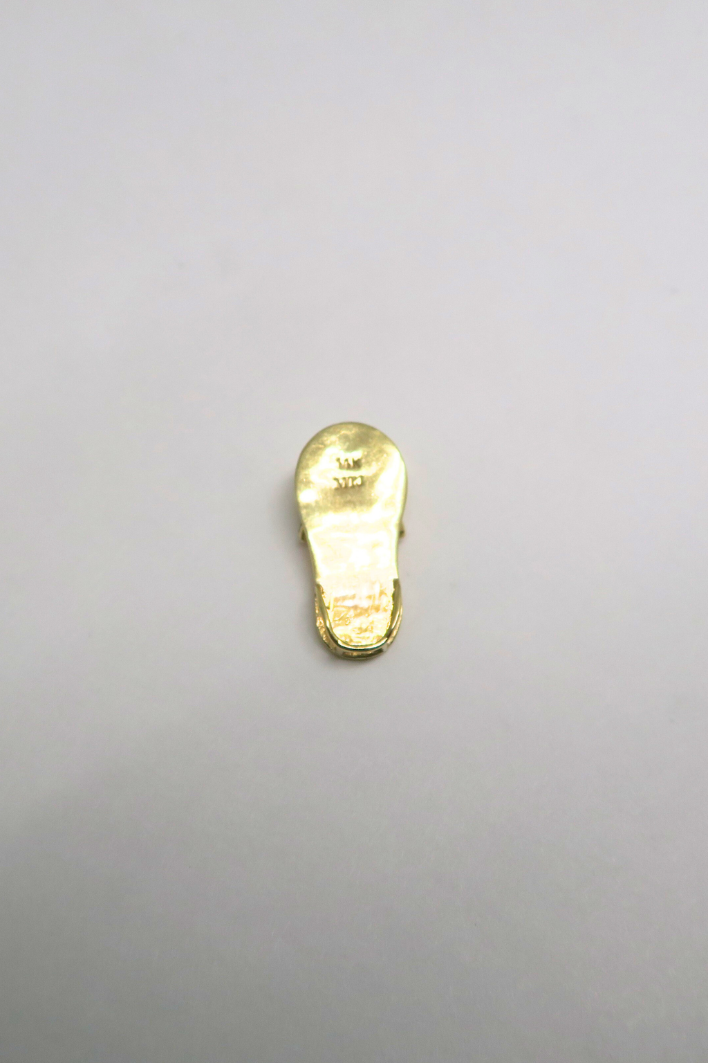 Multicolor Stone Slippah in Yellow Gold