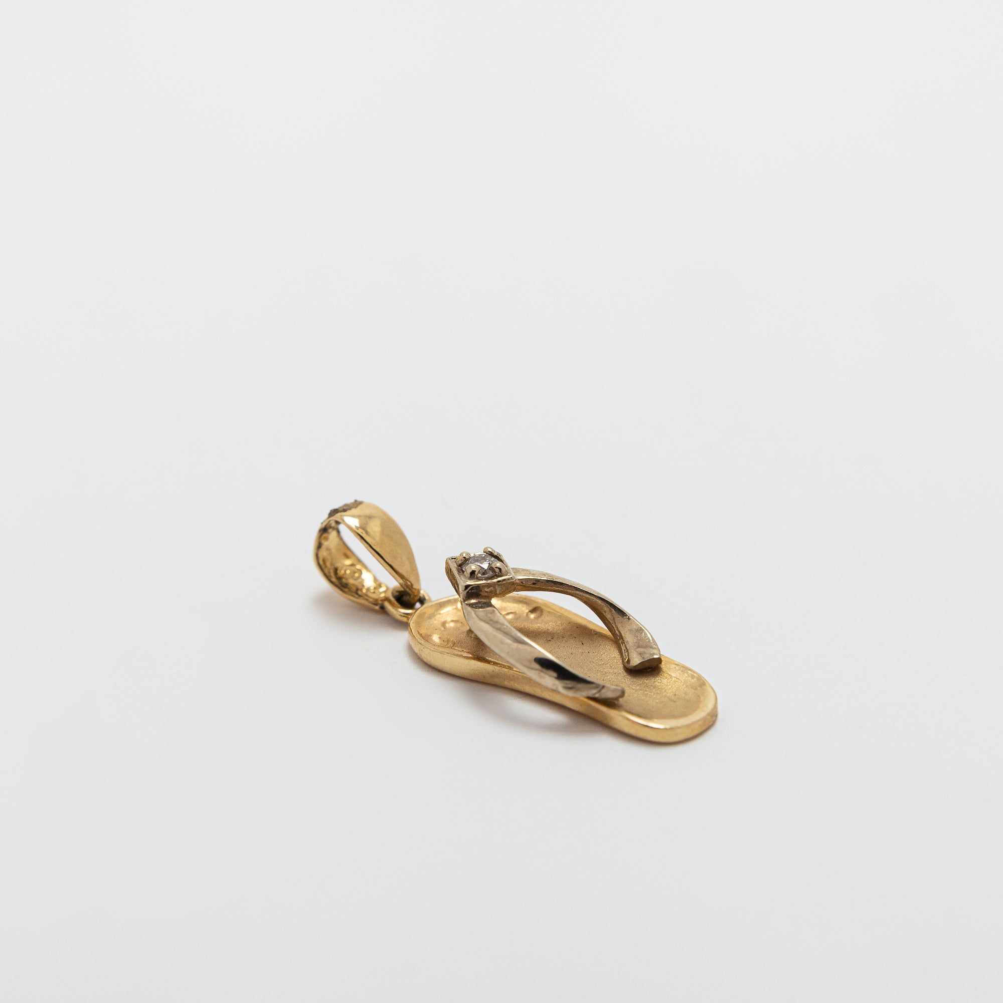 Dangle Diamond Slippah