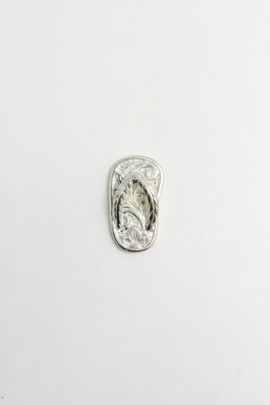 The Hayn Silver Slippah Pendant